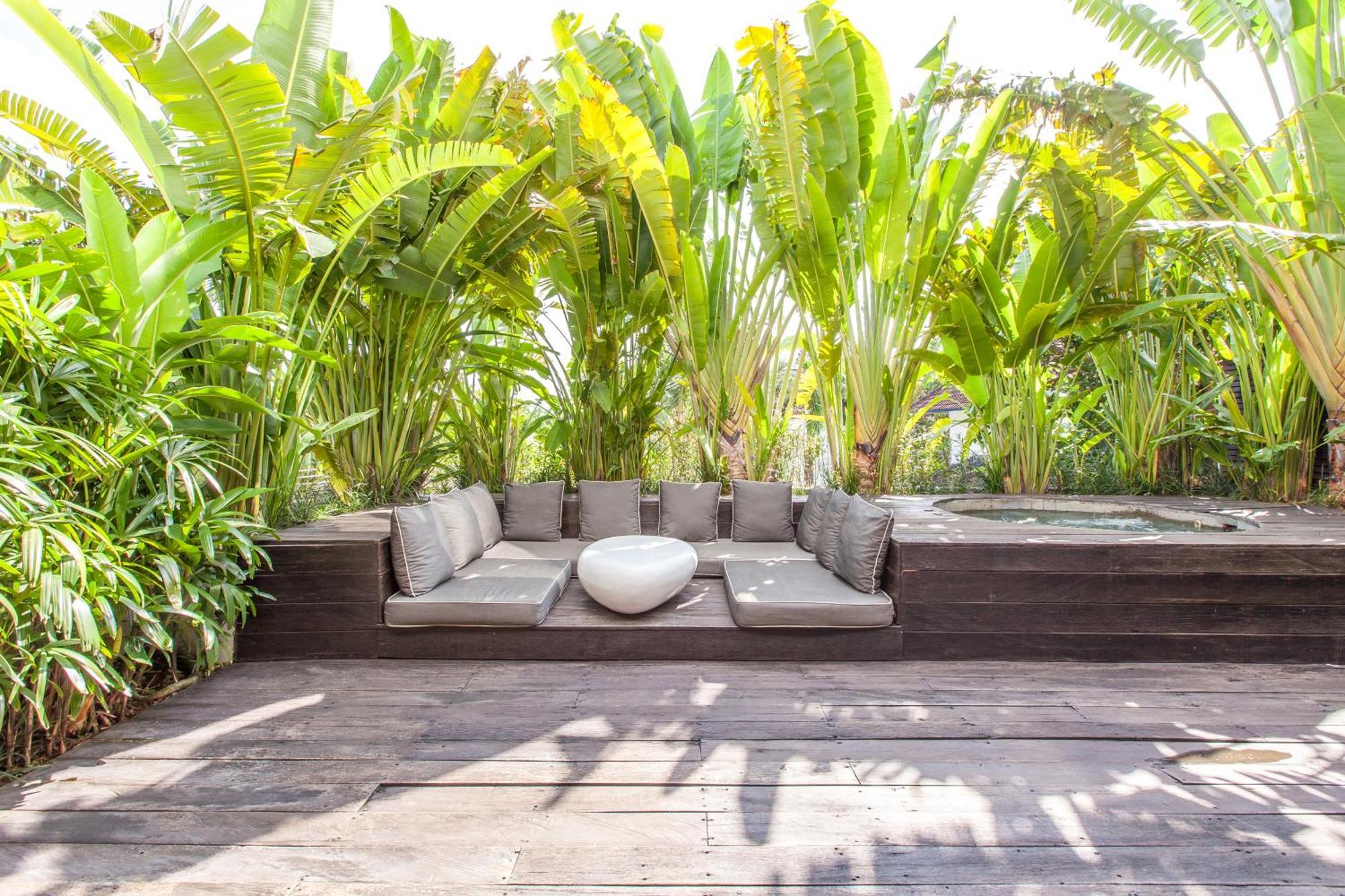 Ab & Taman liburan Seminyak (Bali)